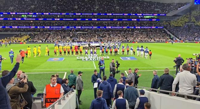 乐竟app下载 -赛前欧冠焦点战；门兴格拉德巴赫更衣室发声；话题不断；资深球员宣示担当的简单介绍